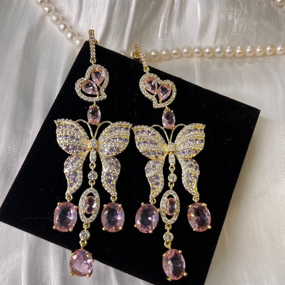 Sweet Butterfly Drop Earrings